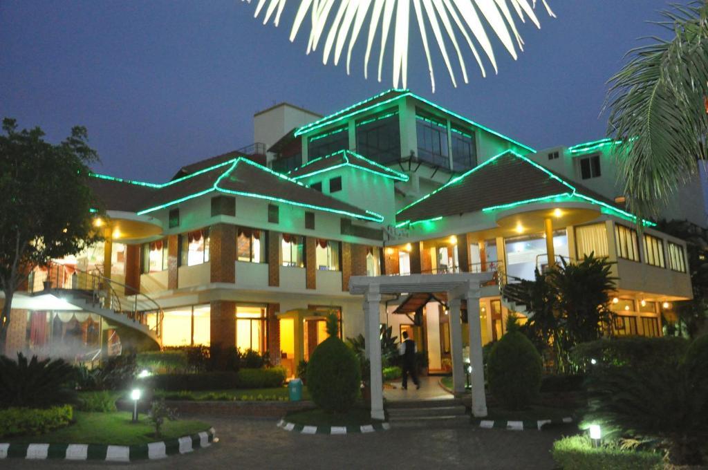 Hotel Le Ruchi The Prince Mysore Eksteriør billede