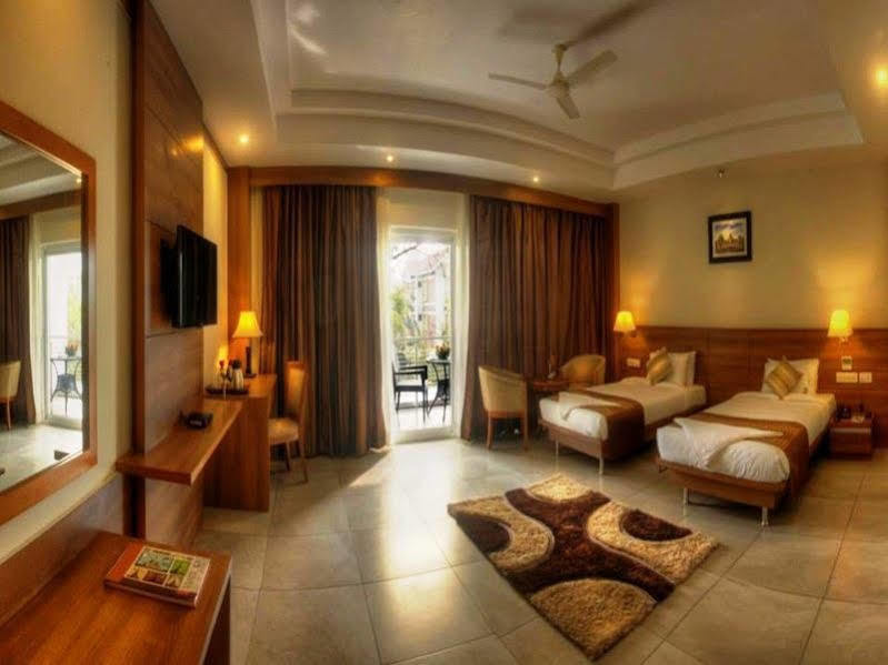 Hotel Le Ruchi The Prince Mysore Eksteriør billede